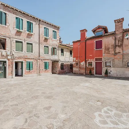 Balastro Design - Center Appartement Venetië